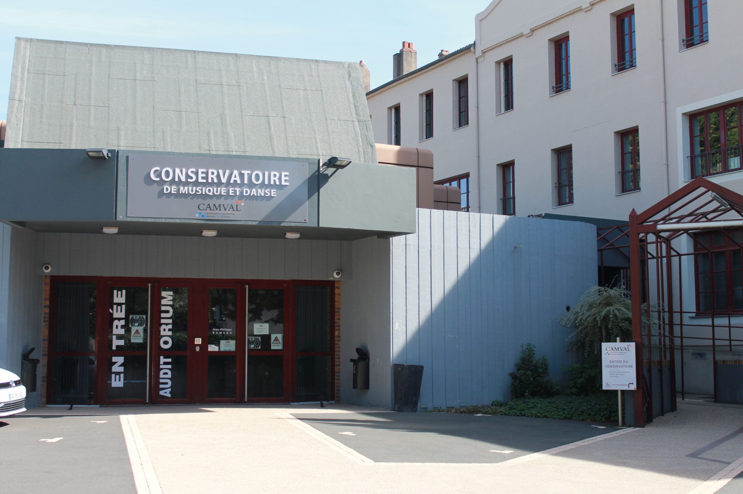 Conservatoire de Musique et de Danse Edgar Varèse Conservatoire de Musique et de Danse Edgar Varèse